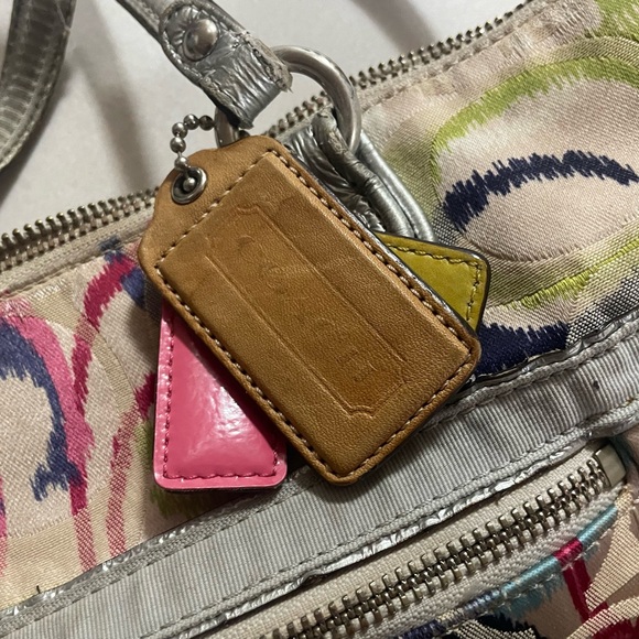 Coach handbag - Picture 2 of 4